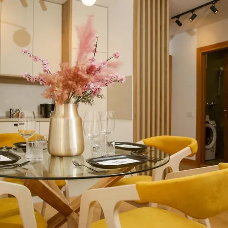 Διαμέρισμα Supernova Royal